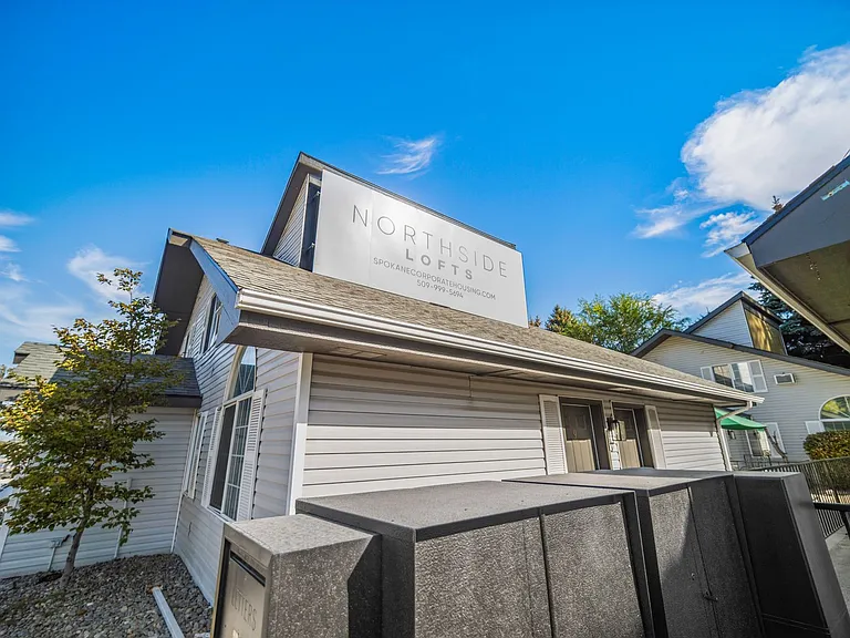 Northside Lofts Fully Updated 1 Bedroom Apartment in North Spokane — Photo 16