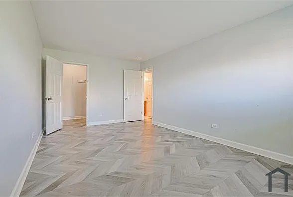 673 E Fullerton Ave #105 — Photo 4