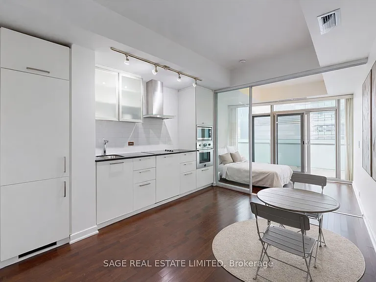 12 York St #3608 — Photo 3
