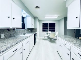 6410 Neff St, Houston, TX 77074