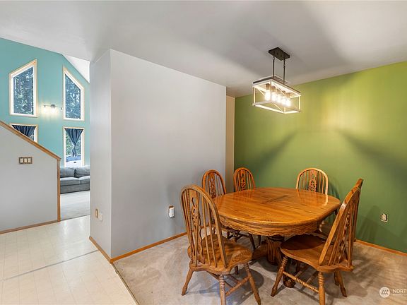 4th image of 22413 121st Street Ct E