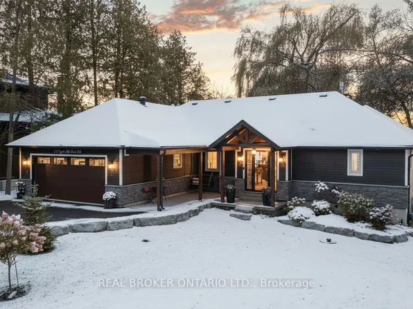 241 Eight Mile Point Rd, Oro Medonte, ON L3V 0K2