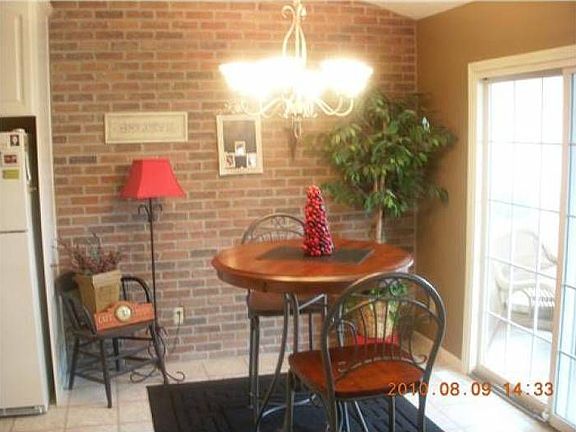 3rd image of 1809 Peace Rose Ln