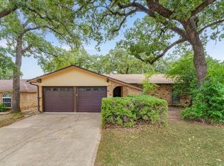7625 Bermejo Rd, Fort Worth, TX 76112