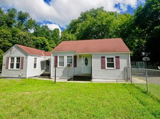 1170 W Park Ave, Vineland, NJ 08360