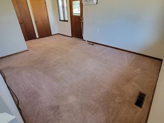 3rd image of 102 8th Ave NW #14-A