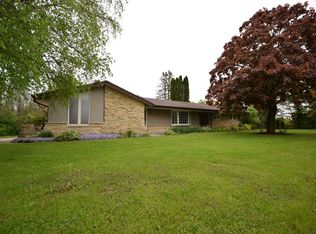 N160W19270 Sherman Rd, Jackson, WI 53037