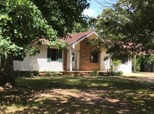 185 Pyburns Dr, Savannah, TN 38372