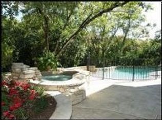 4004 Walnut Clay Dr, Austin, TX 78731