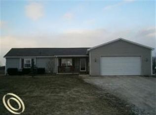 12222 Hill Rd, Riley, MI 48041