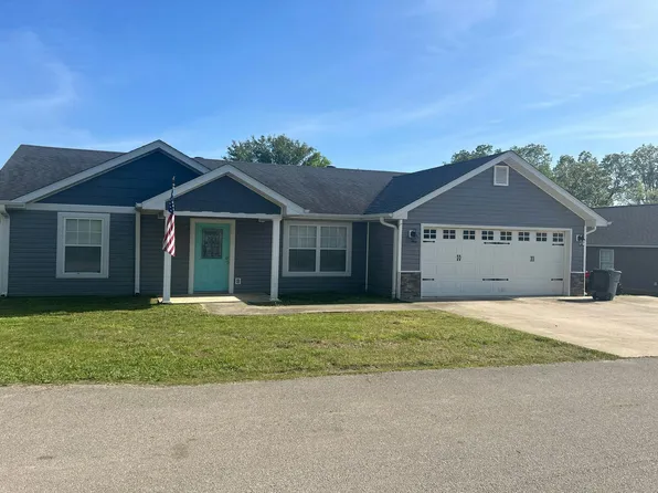 104 Avery Ln, Poplar Bluff, MO 63901