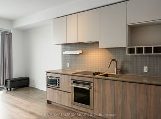 950 Portage Pkwy #5208, Vaughan, ON L4K4Z4