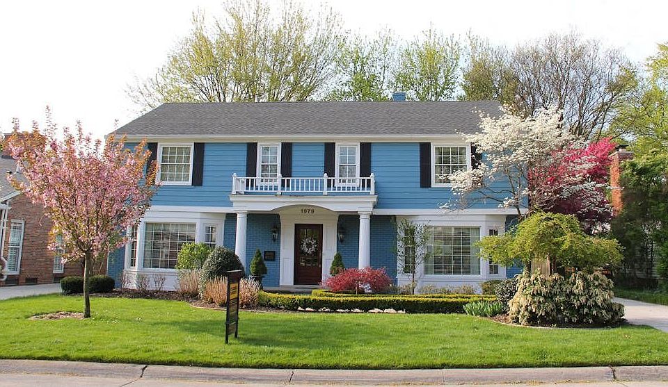 1st image of 1979 Fairway Dr