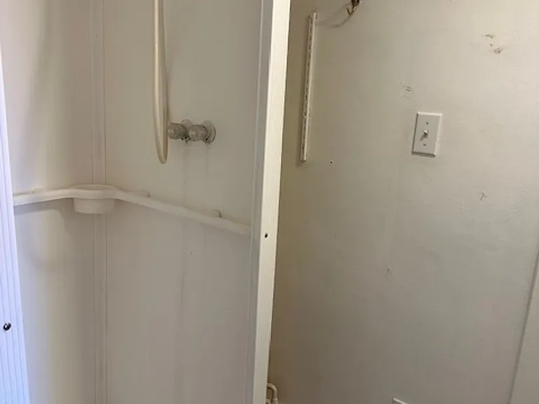 20-22 E Main St #1 — Photo 9