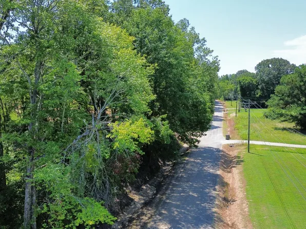 308 Dogwood Rd #6, Byhalia, MS 38611