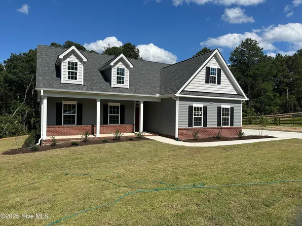 155 Courtland Circle, Jackson Springs, NC 27281