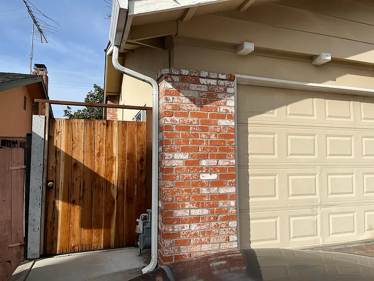 Marten Ave — Photo 9