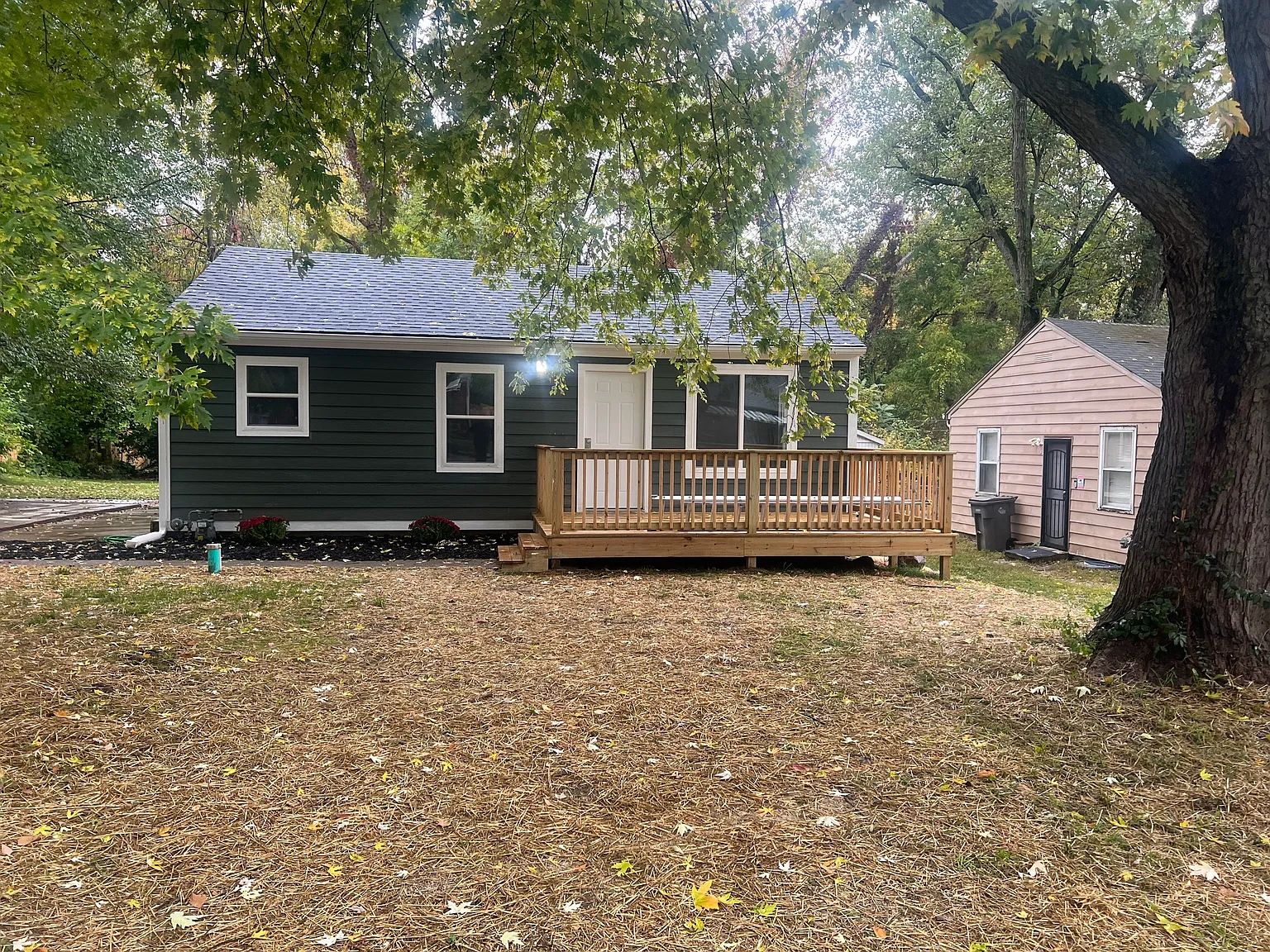 4220 N Oxford St photo 1