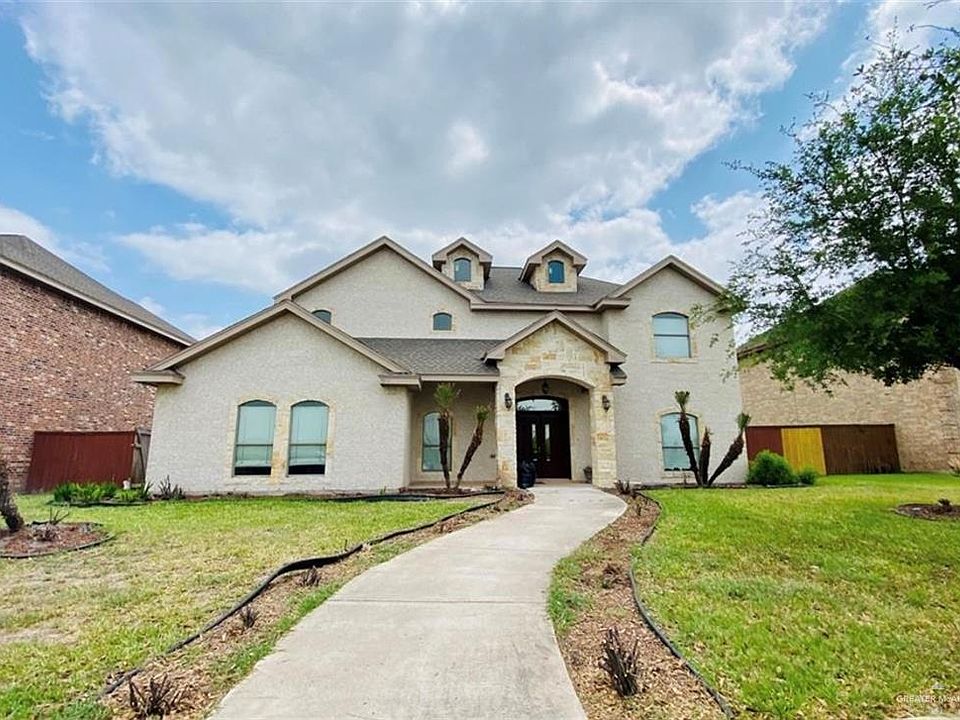 1st image of 3303 Grand Canal Dr