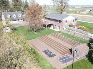 552 Georgetown Rd, Ronks, PA 17572