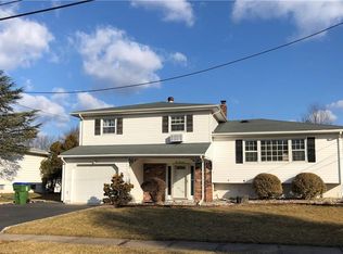 200 Tyroler Ave, Edison, NJ 08820