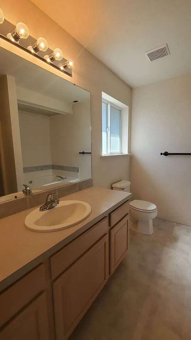 Beautiful South Richland Location, Close to Everything! — Photo 2