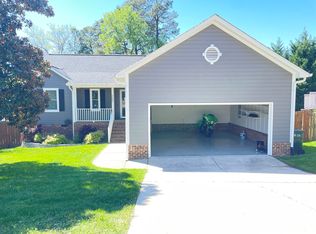 5605 Leonard Mill Rd, Raleigh, NC 27616