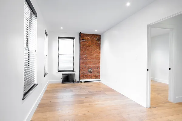 Rented by HCRE | media 21