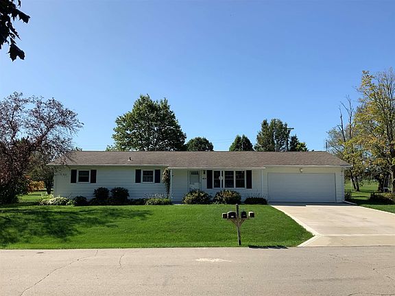 2nd image of 408 E Oakdale Dr