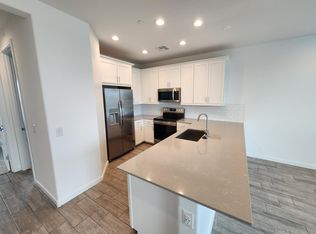 9831 E Wavelength Ave, Mesa, AZ 85212