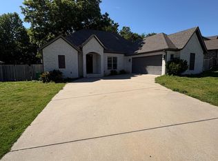 3774 Williams Cv, Springdale, AR 72764