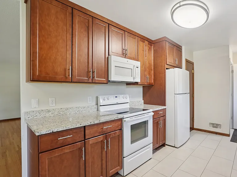3705 Colorado Ave S — Photo 18