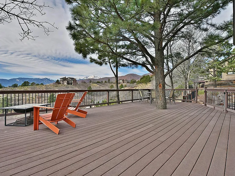1425 Winding Ridge Ter — Photo 14