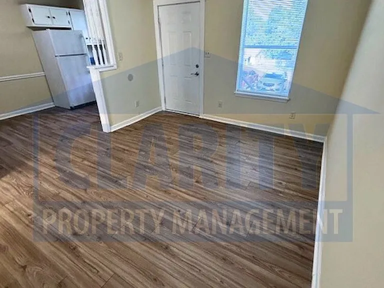 330-342 Tn Nursery Rd — Photo 4