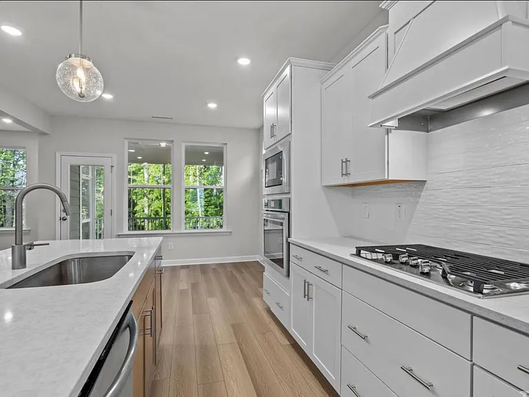 500 Craftsman Ridge Trl — Photo 8