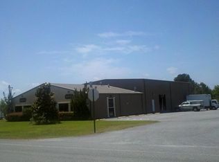 210 Bulldog Rd, Freeport, FL 32439