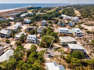203 Magnolia Ct, Dauphin Island, AL 36528