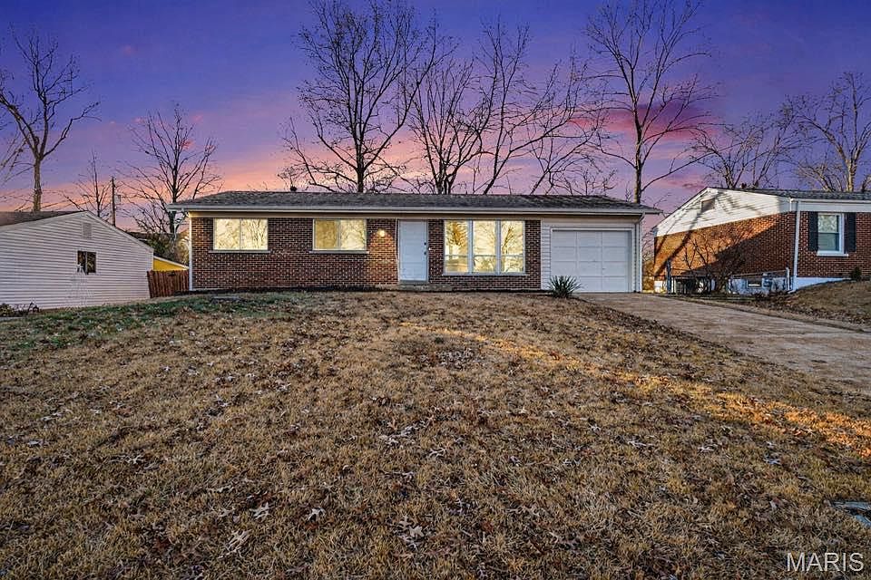1st image of 1718 Foley Dr