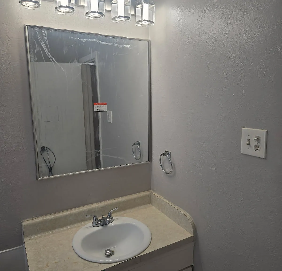 2 bed, 875 sqft, $1,150 — Photo 2