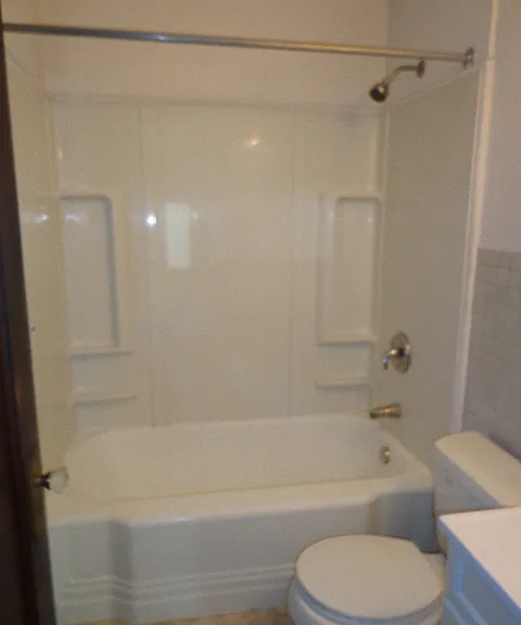 109 E Gorham St #1 — Photo 4