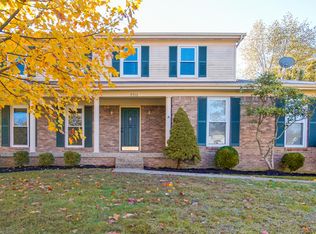 7712 Barbour Place Dr, Spring Valley, KY 40241