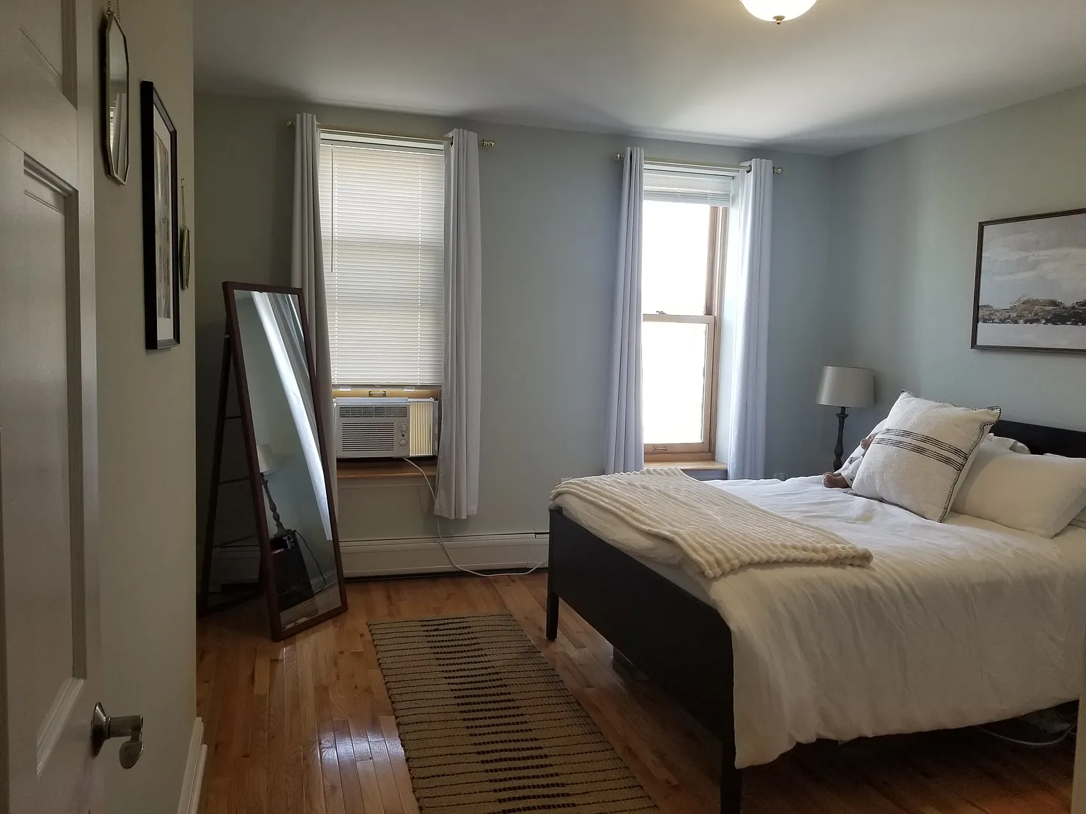 804 Willow ave — Photo 3