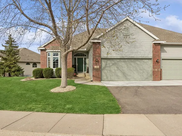 11354 Hillcrest Dr N, Champlin, MN 55316