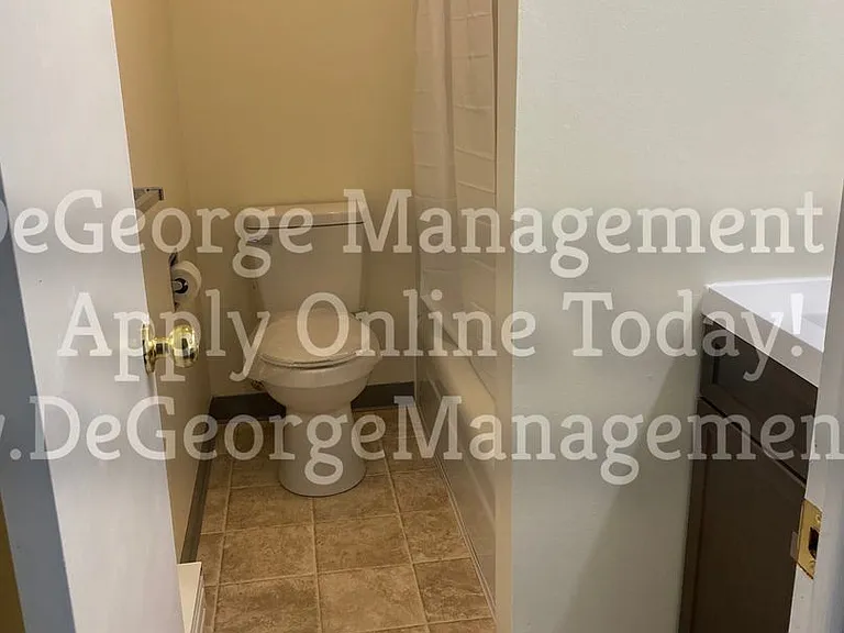 Parkview Apartments — Photo 69