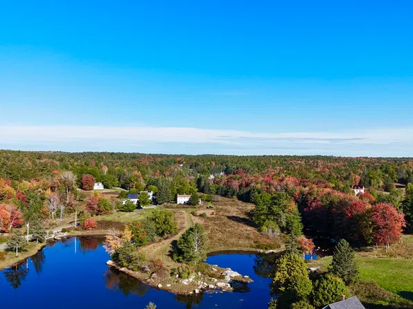 39 Jay Carter Road, Blue Hill, ME 04614