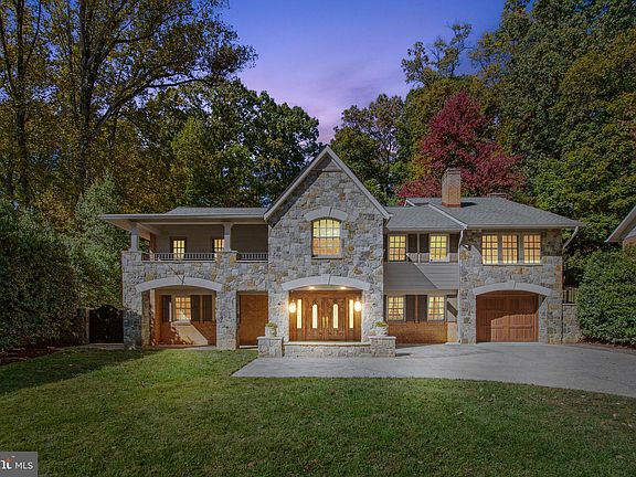 2nd image of 11504 Stonewood Ln