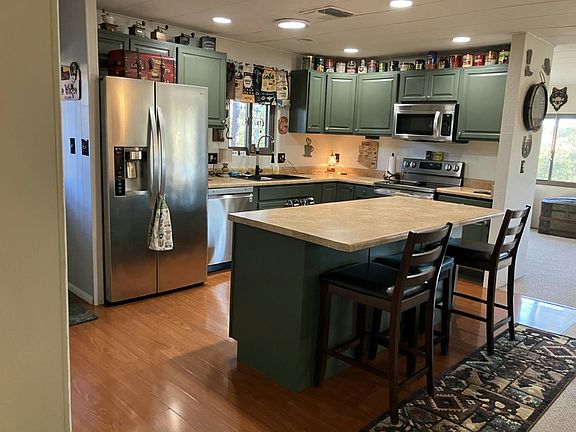 2nd image of 240 Rockridge Rd #240