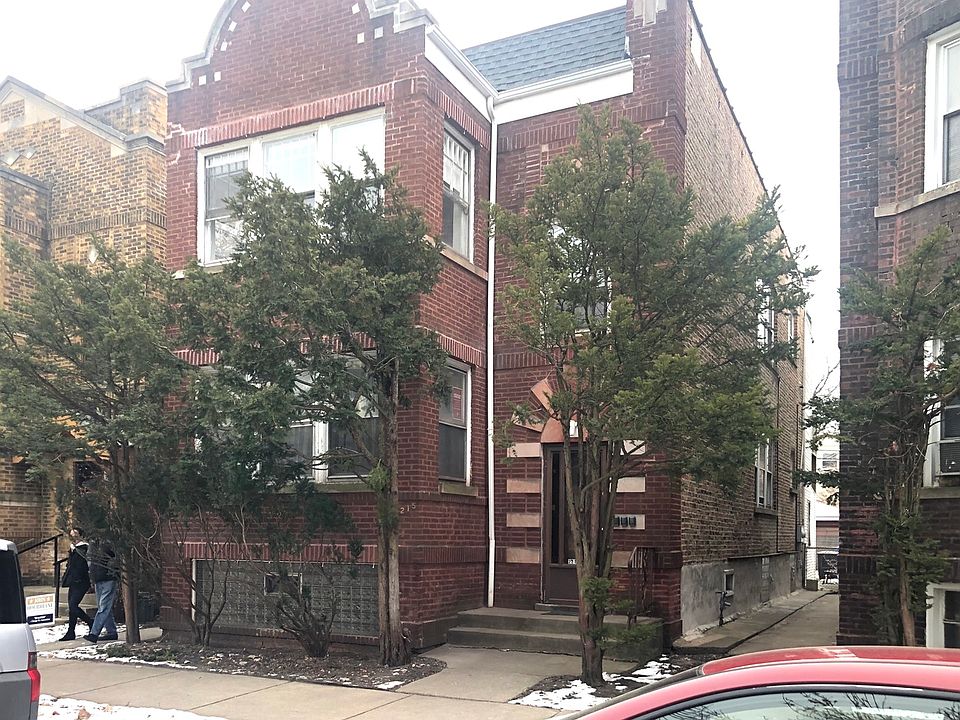 1st image of 2215 W Winnemac Ave