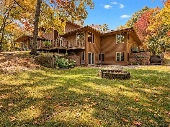 2nd image of 2850 S Amor DRIVE