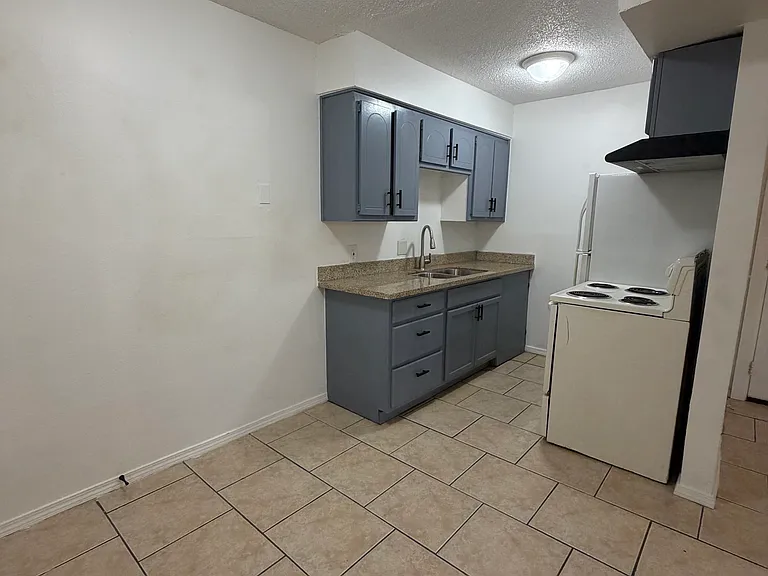 Mirador Apartments — Photo 1